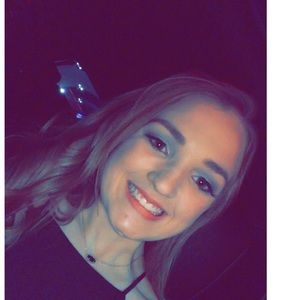 Meet your Posher, Allie